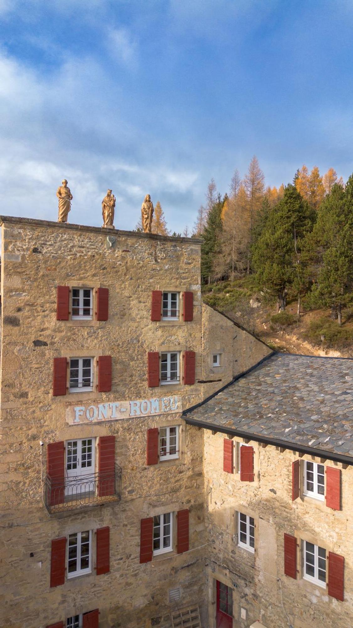 Grand Hotel L'Ermitage Font-Romeu-Odeillo-Via Exterior foto